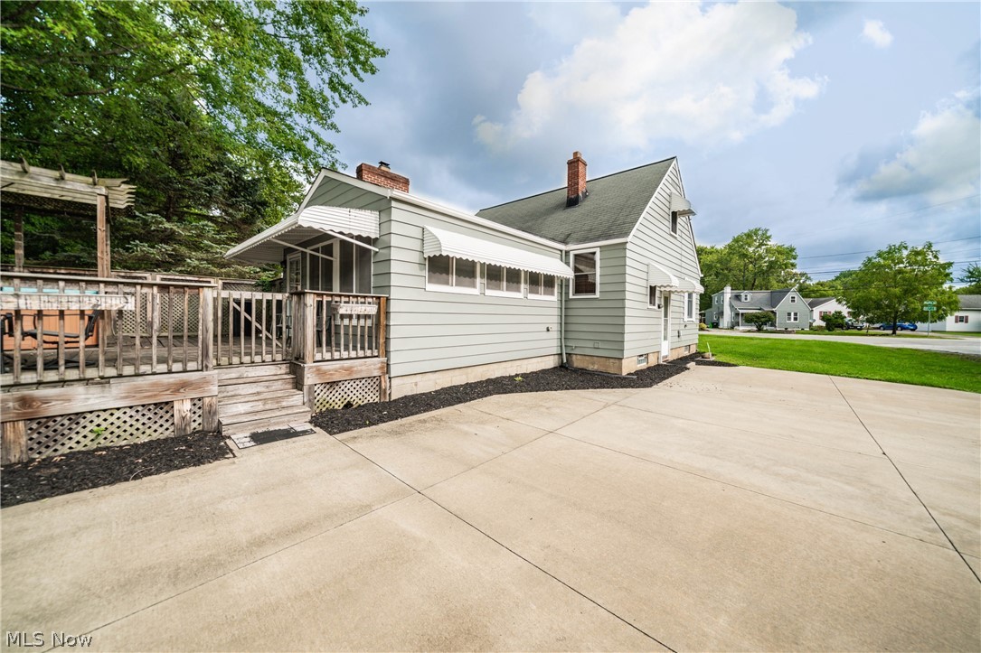 F J Hartmans Eastland Road Su - Residential