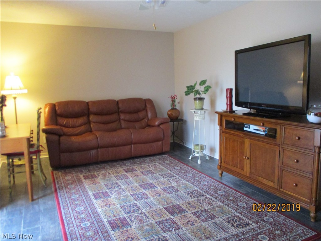 Hillside 01 - Residential