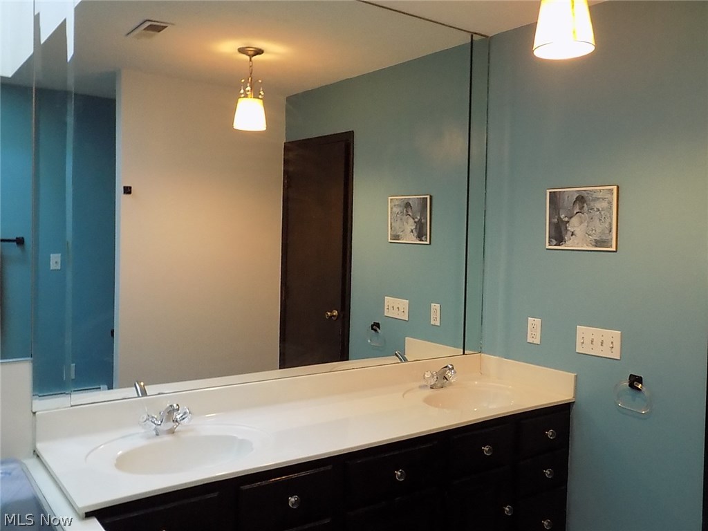 Independence 03 - Residential