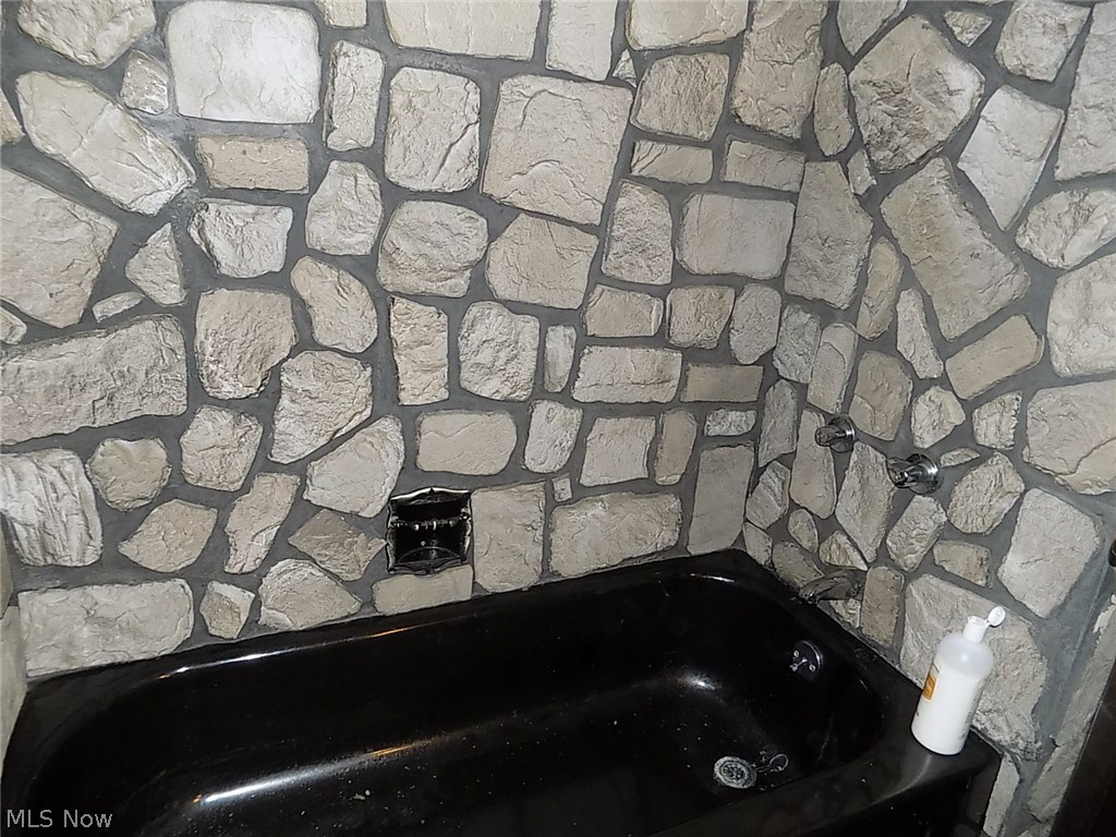 Independence 03 - Residential