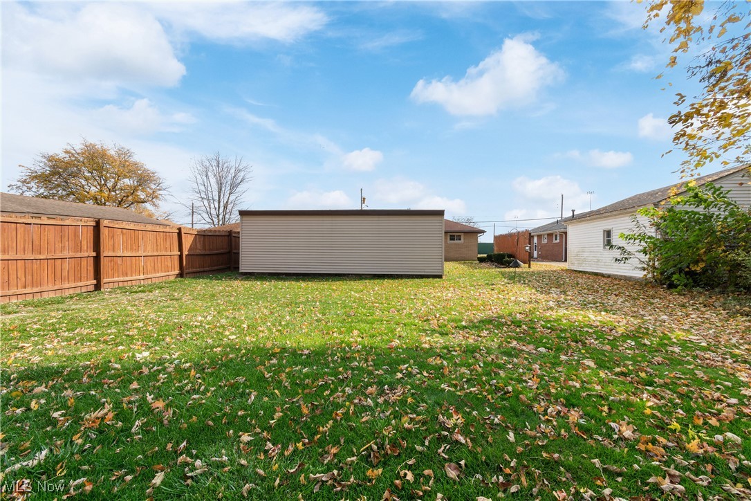 348 Woodland Avenue, Elyria, Ohio image 29