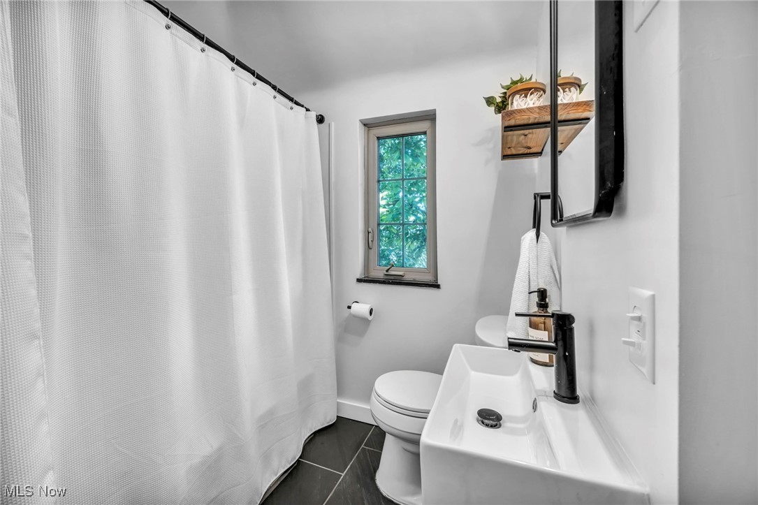 3163 W 160th Street, Cleveland, Ohio image 35