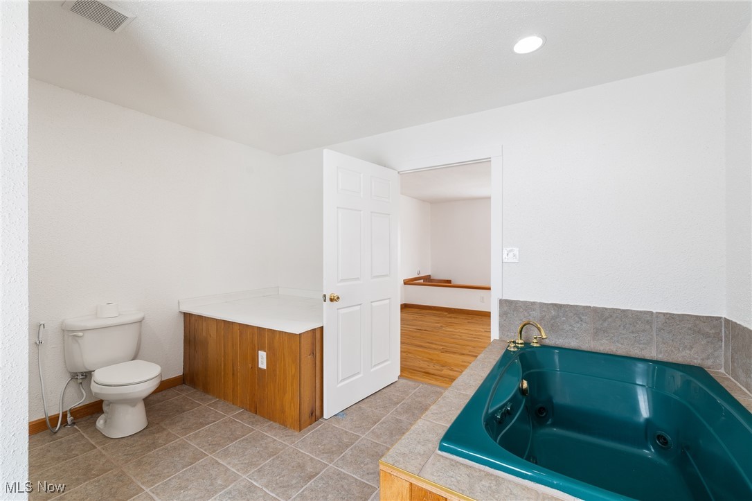 R & M Fox - Residential