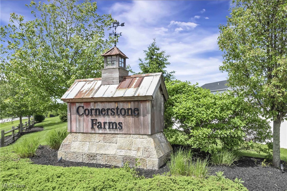 4527 Cupola Drive, Lorain, Ohio image 3