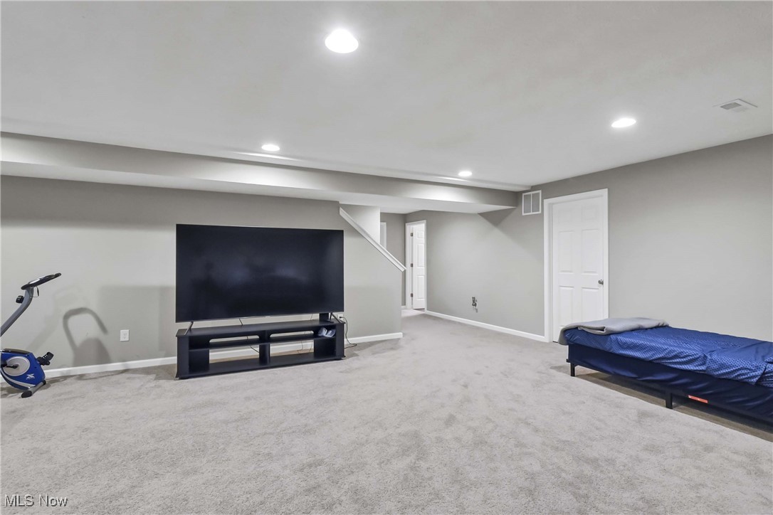 4527 Cupola Drive, Lorain, Ohio image 34