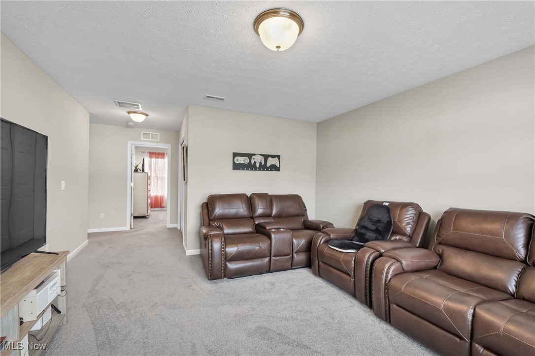 4527 Cupola Drive, Lorain, Ohio image 22