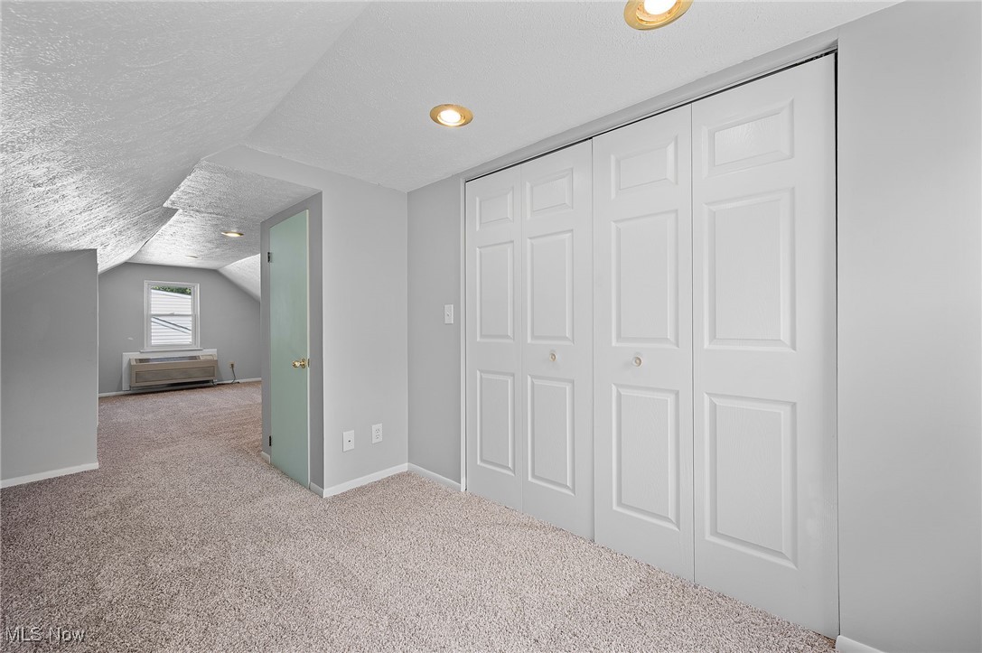 Mentor Headlands - Residential