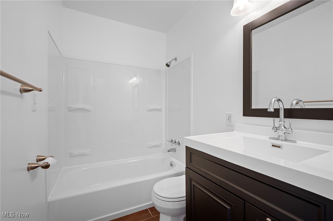 Mentor Headlands - Residential