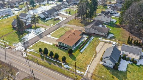 Tiny photo for 8075 Crestwood Drive, Garrettsville, OH 44231 (MLS # 5187371)