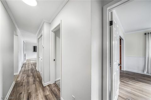 Tiny photo for 8075 Crestwood Drive, Garrettsville, OH 44231 (MLS # 5187371)