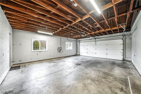 Tiny photo for 8075 Crestwood Drive, Garrettsville, OH 44231 (MLS # 5187371)