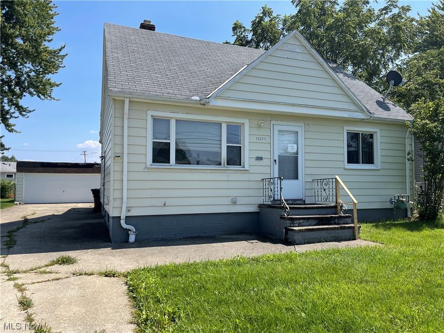 3 bdrm bungalow with 2 full baths. To Extra first floor room additions  used for dining room and breakfast room. Big open unfinished basement. Extra large yard. 
Kitchen has granite or stone countertop .
Buyer to conduct du e diligence. For offers see Brokers remarks 2) This property may qualify for Seller Financing (Vendee). 3) If Property was built prior to 1978, Lead Based Paint Potentially Exists. (If applicable)e diligence.