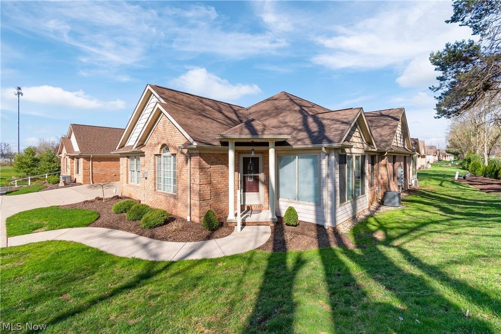 Photo of 1220 Saint Abigail Street SW, Hartville, OH 44632 (MLS # 5199785)