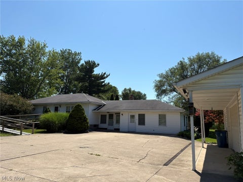 Tiny photo for 2140 Claus Road, Vermilion, OH 44089 (MLS # 5227117)