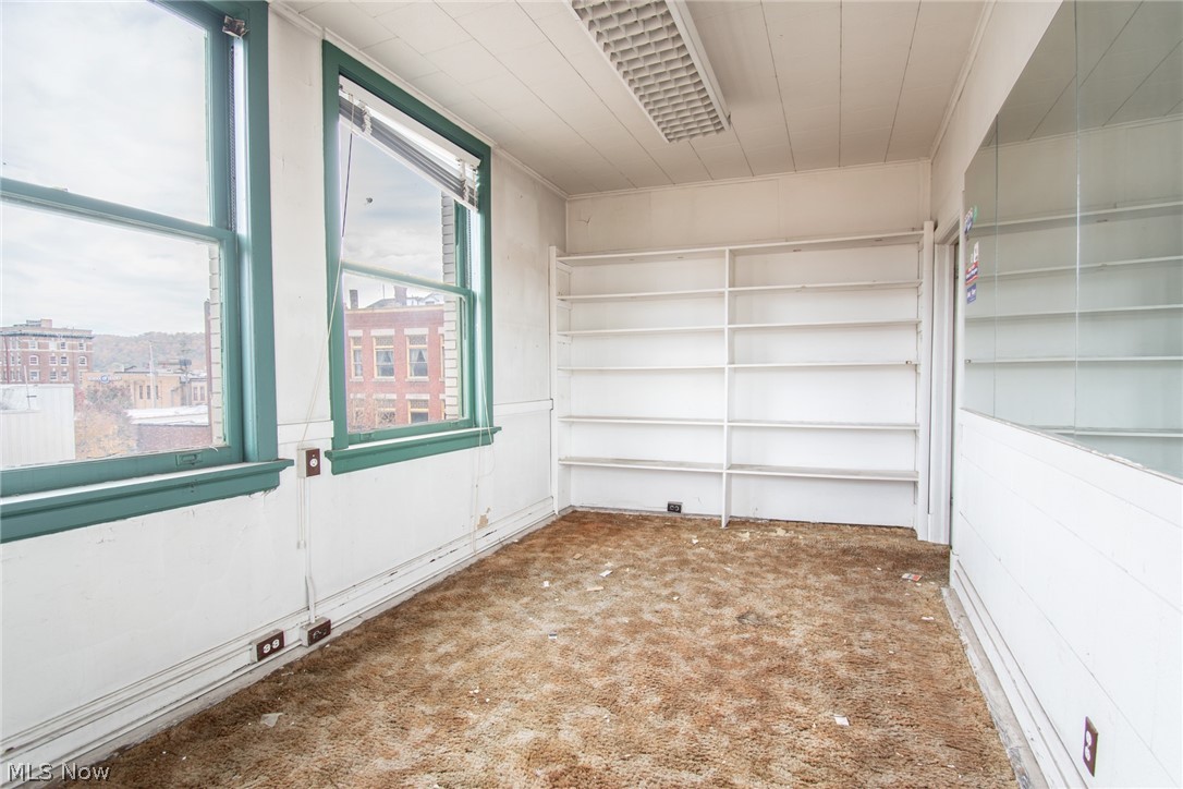 Blackmore - Commercial Sale