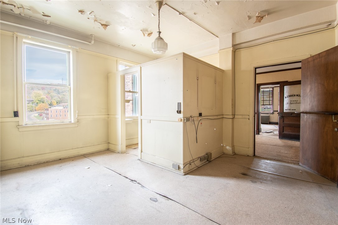 Blackmore - Commercial Sale