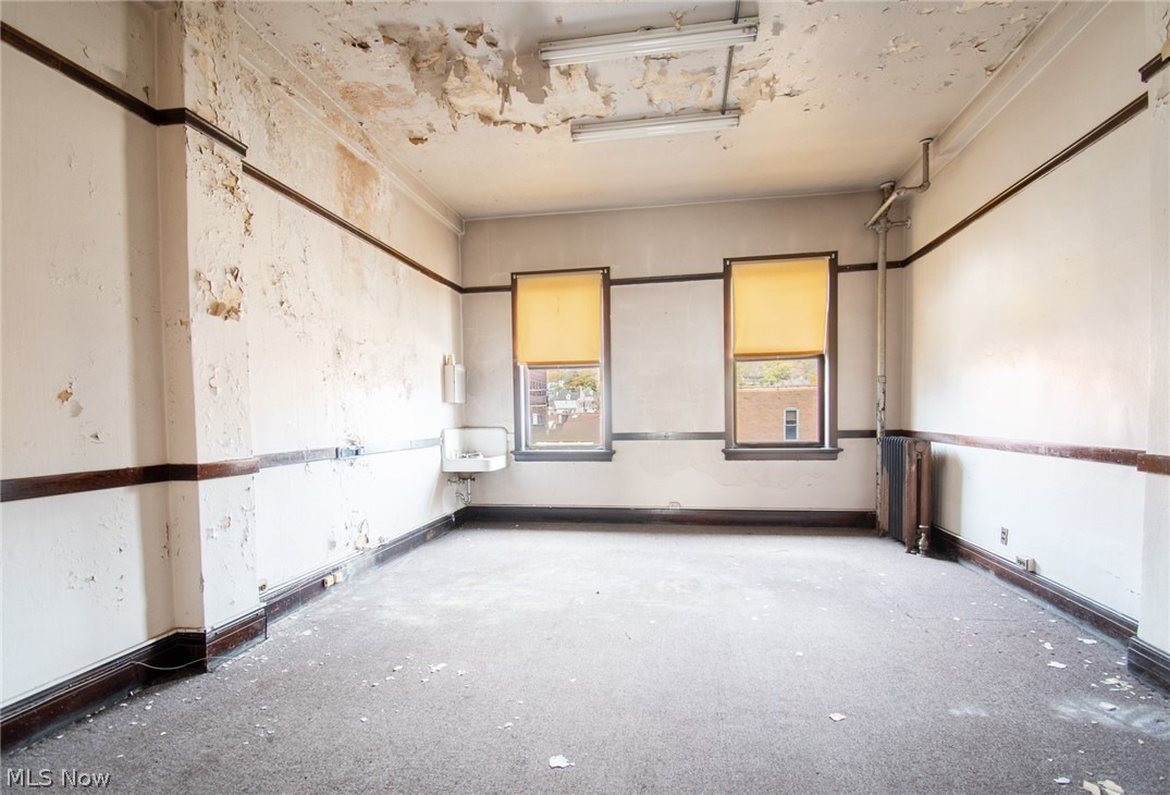 Blackmore - Commercial Sale