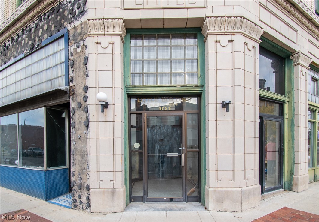 Blackmore - Commercial Sale