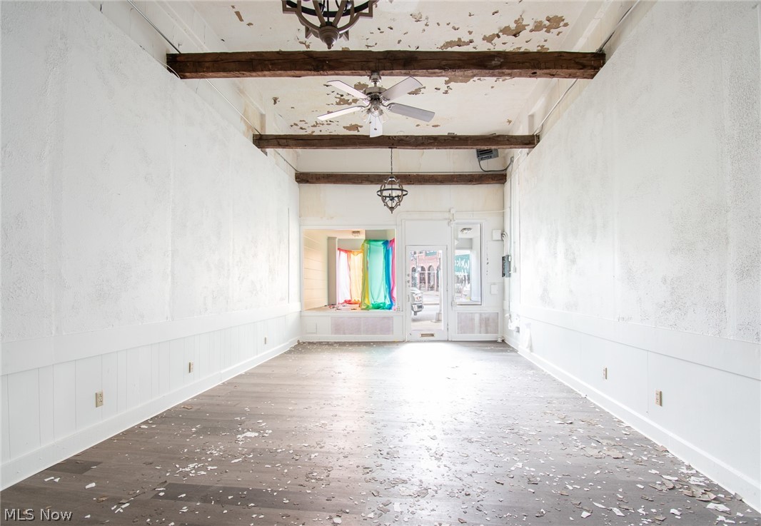 Blackmore - Commercial Sale