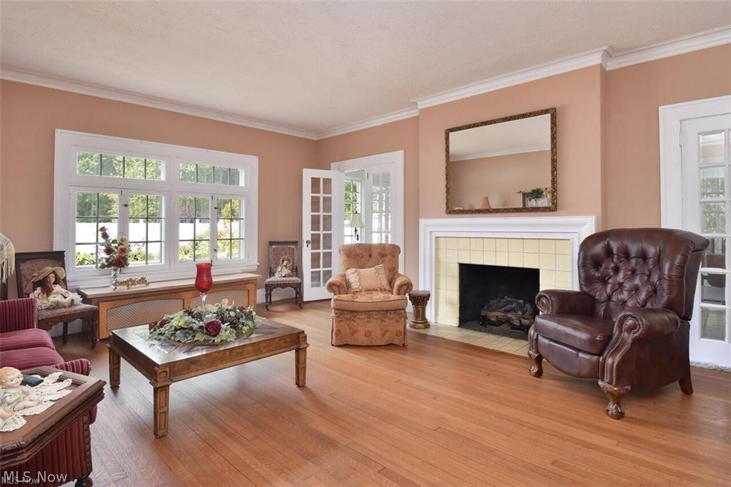 Cohasset Blvd - Residential