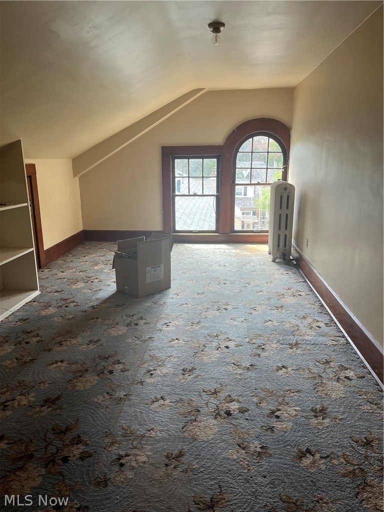 Cohasset Blvd - Residential