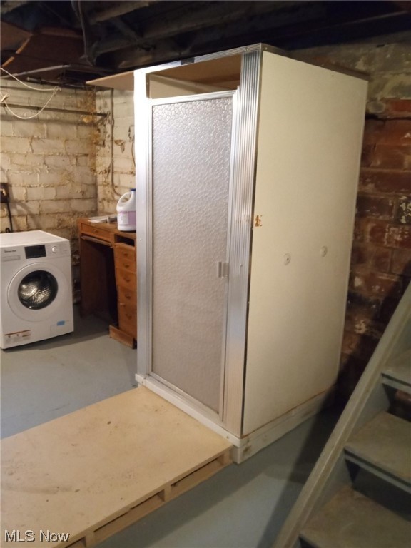 A J Heiber Broadview Spg Rd Su - Residential Lease