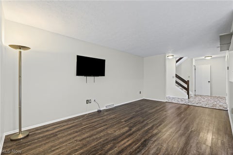 Tiny photo for 7569 Creekwood Drive #21D, North Royalton, OH 44133 (MLS # 5255453)