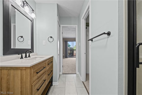 Tiny photo for 7569 Creekwood Drive #21D, North Royalton, OH 44133 (MLS # 5255453)