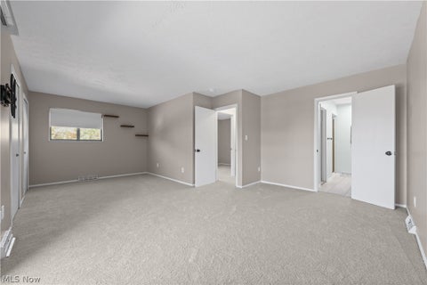 Tiny photo for 7569 Creekwood Drive #21D, North Royalton, OH 44133 (MLS # 5255453)