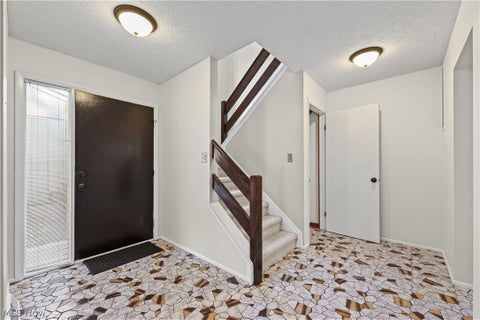 Tiny photo for 7569 Creekwood Drive #21D, North Royalton, OH 44133 (MLS # 5255453)
