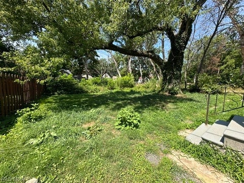 Tiny photo for 884 E 150th Street, Cleveland, OH 44110 (MLS # 5255317)