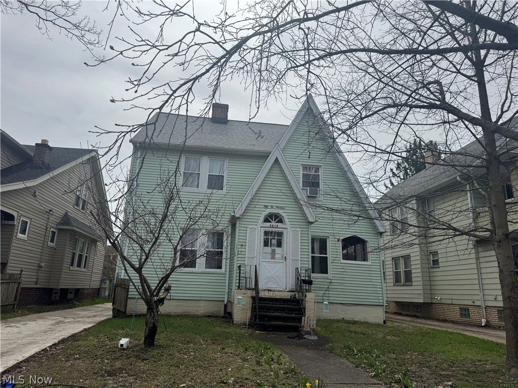 Photo of 5219 Vandalia Avenue, Cleveland, OH 44144 (MLS # 5202122)