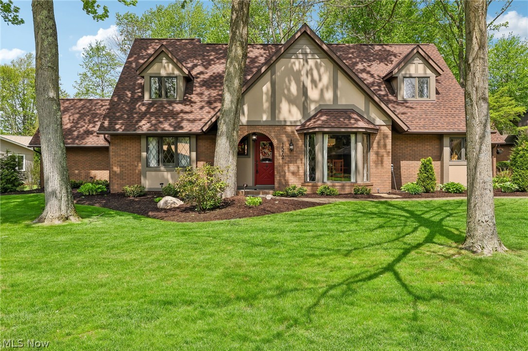 Willoughby Hills 01 - Residential