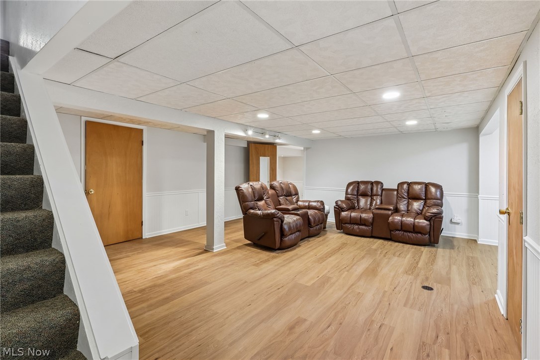 Willoughby Hills 01 - Residential