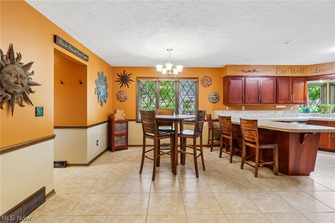 Willoughby Hills 01 - Residential