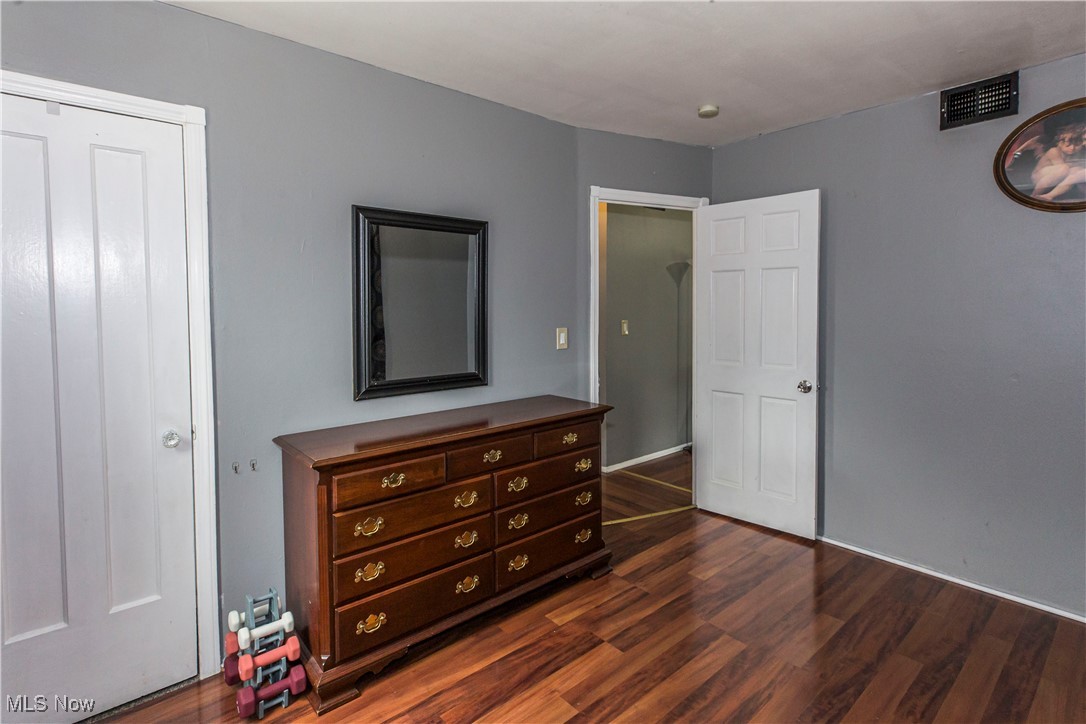 13102 Liberty Avenue, Cleveland, Ohio image 14