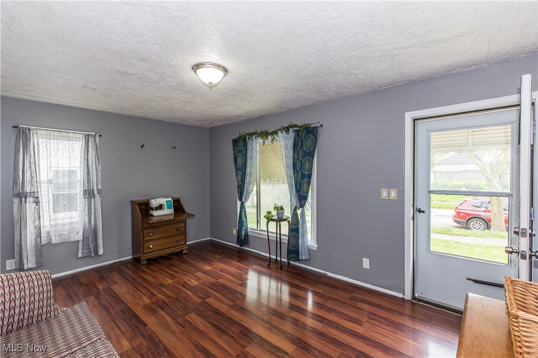 13102 Liberty Avenue, Cleveland, Ohio image 8