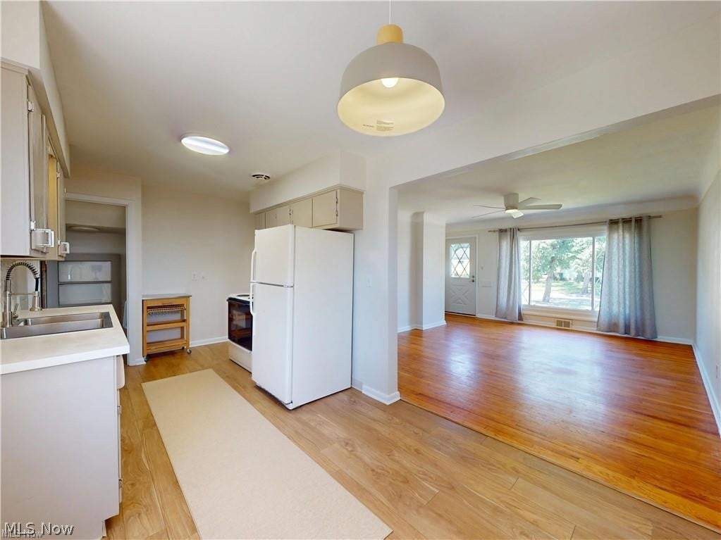1713 Empire Road