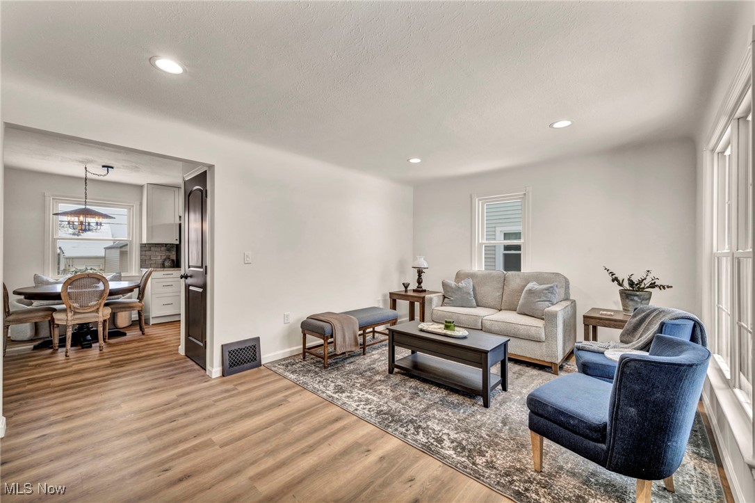 Suburban Dev Cos Crofton Over - Residential