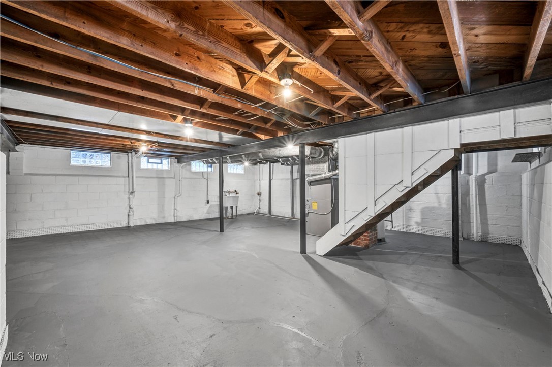 Suburban Dev Cos Crofton Over - Residential