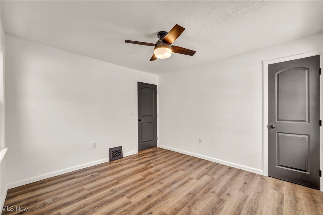 Suburban Dev Cos Crofton Over - Residential