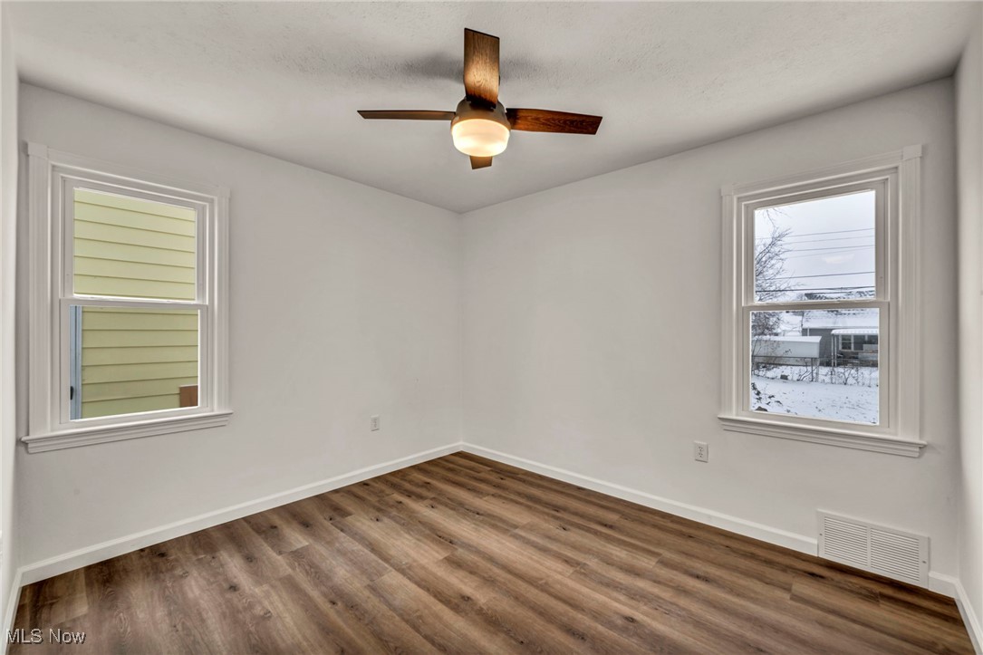 Suburban Dev Cos Crofton Over - Residential