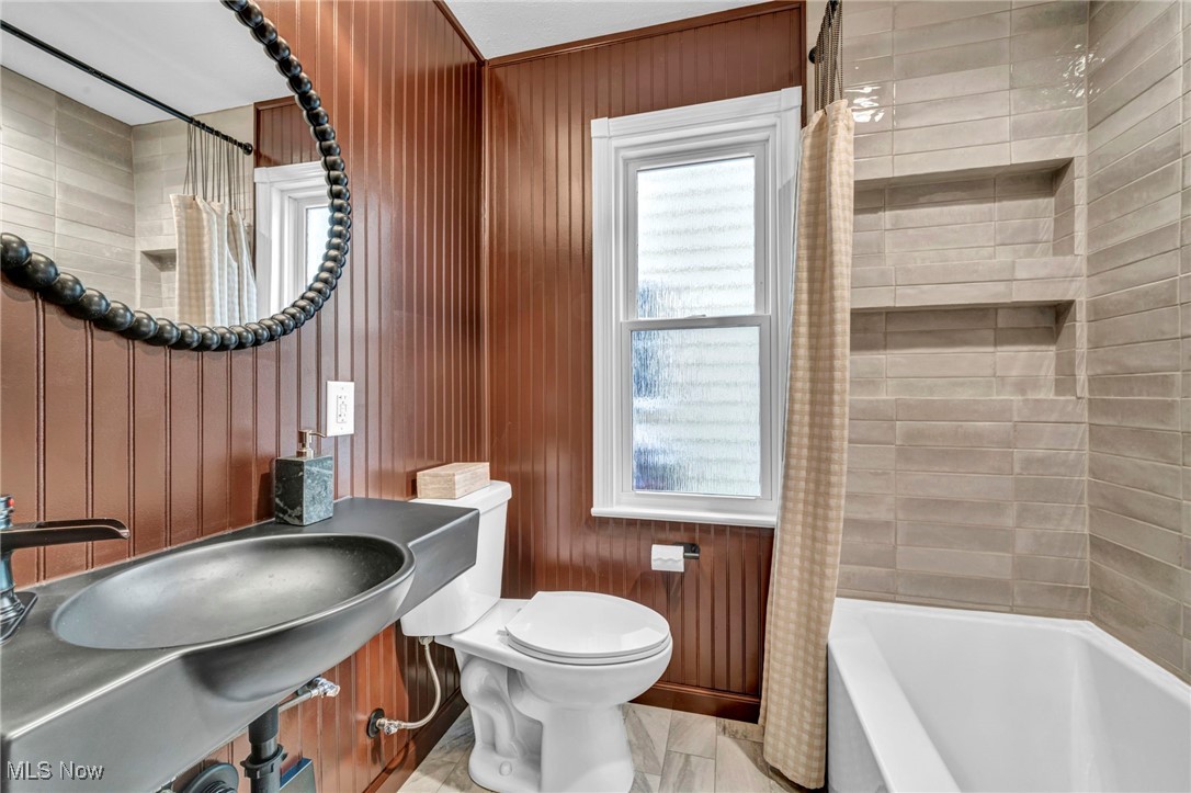 Suburban Dev Cos Crofton Over - Residential