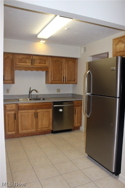 Versailles At Hudson Condo - Residential