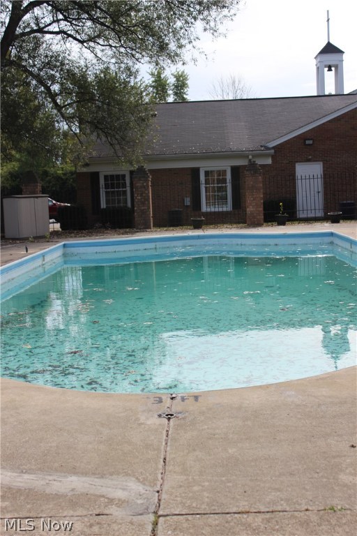 Versailles At Hudson Condo - Residential