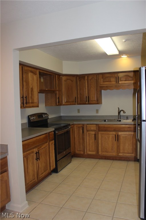 Versailles At Hudson Condo - Residential