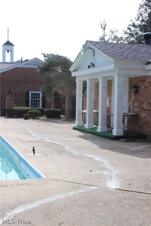 Versailles At Hudson Condo - Residential