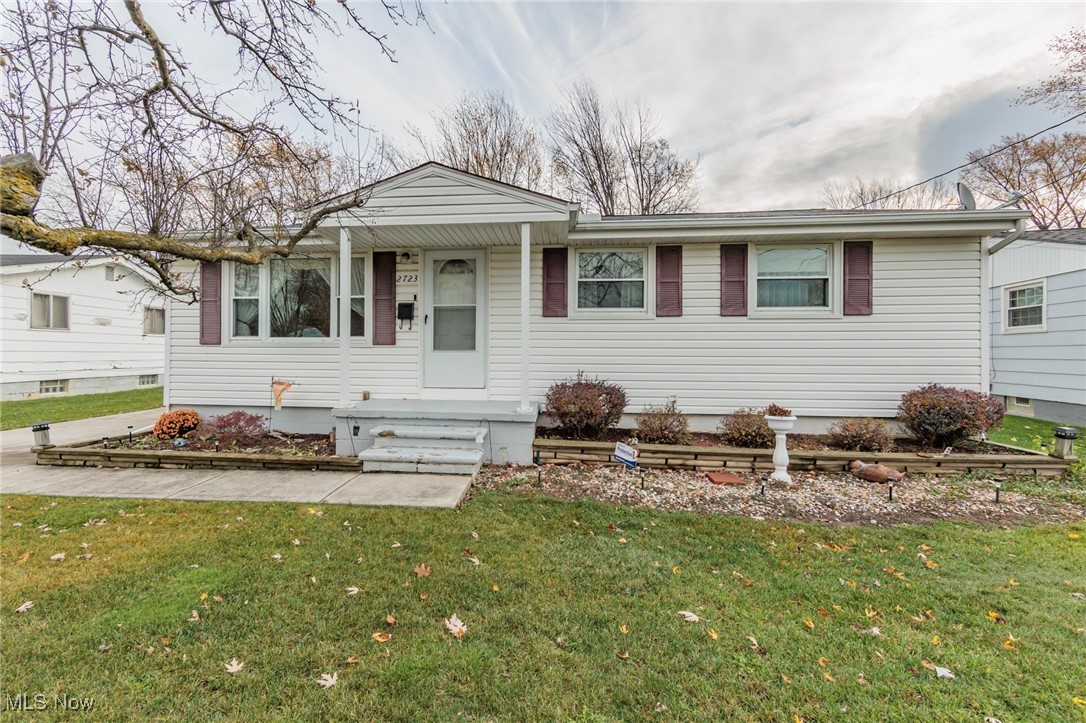 2723 Reeves Avenue, Lorain, Ohio image 1