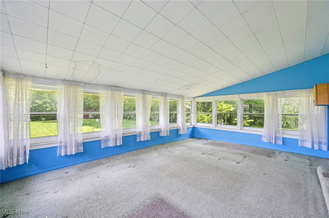 3910 Dayton Springfield Road, Springfield, Ohio image 9