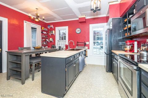 Tiny photo for 1723 E 3rd Street, Salem, OH 44460 (MLS # 5179870)